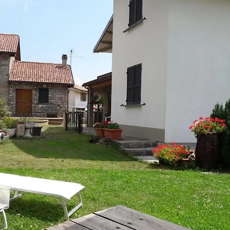 Casa Vacanze Franca Tornolo